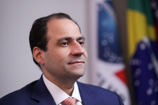 Presidente da OAB defende indicação de Jorge Messias ao STF em artigo no Estadão