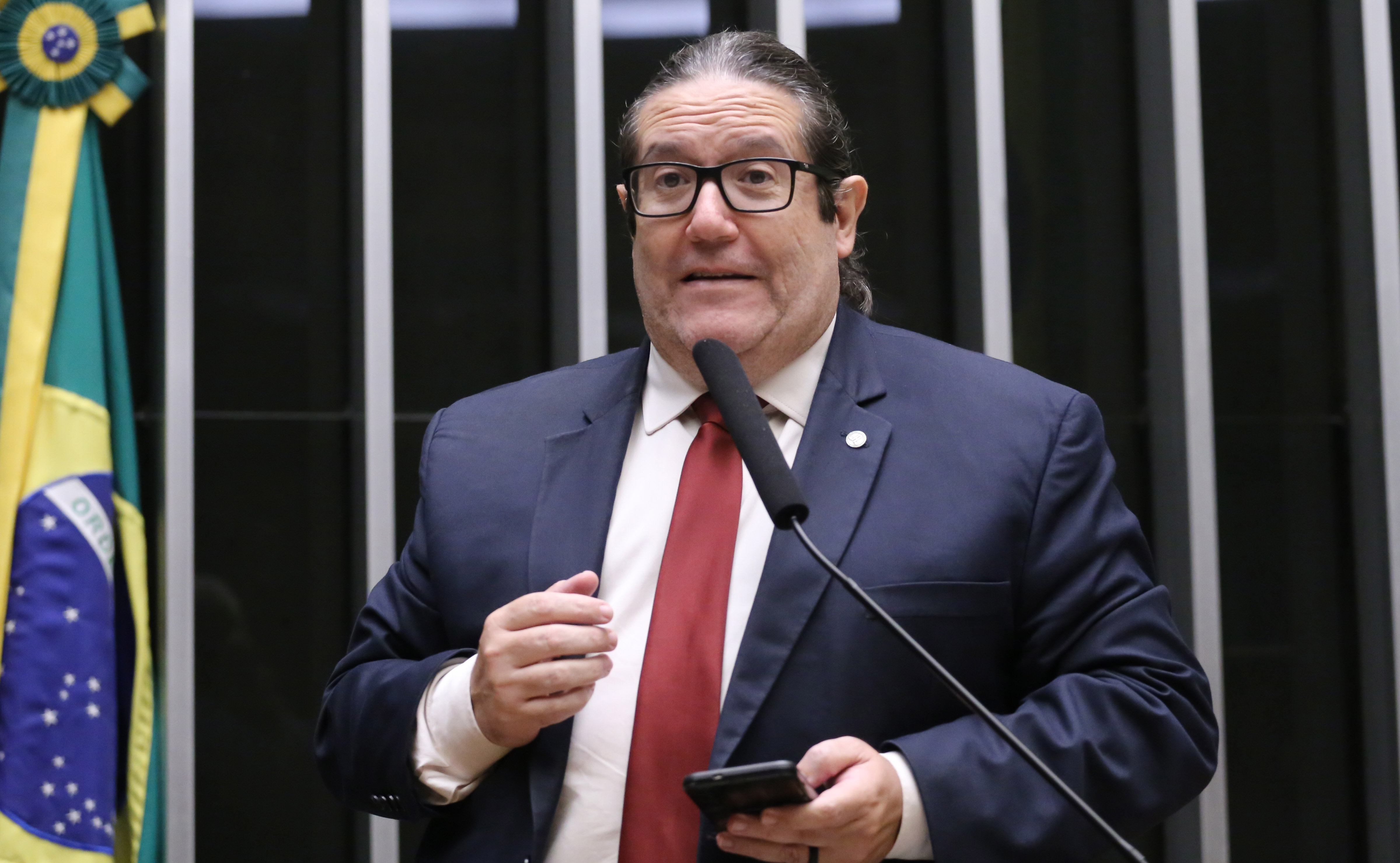 Projeto proíbe gestores escolares de interferir na avaliação de estudantes