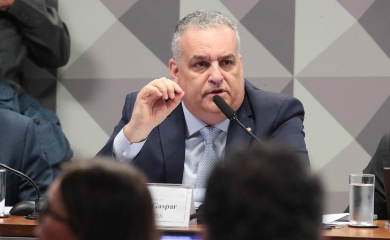 Relator da CPMI critica fiscalização do INSS e aponta rombo bilionário