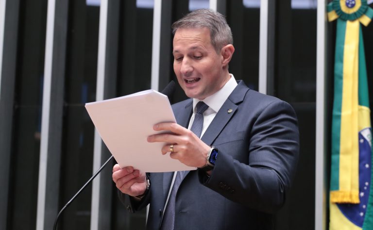 Relator pede rejeição das mudanças do Senado no projeto antifacção
