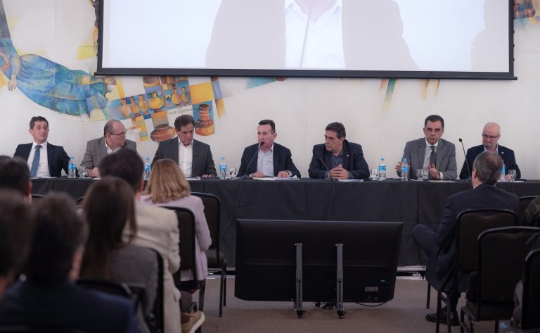 Relator quer elevar teto do Simples Nacional de R$ 4,8 mi para R$ 8 milhões