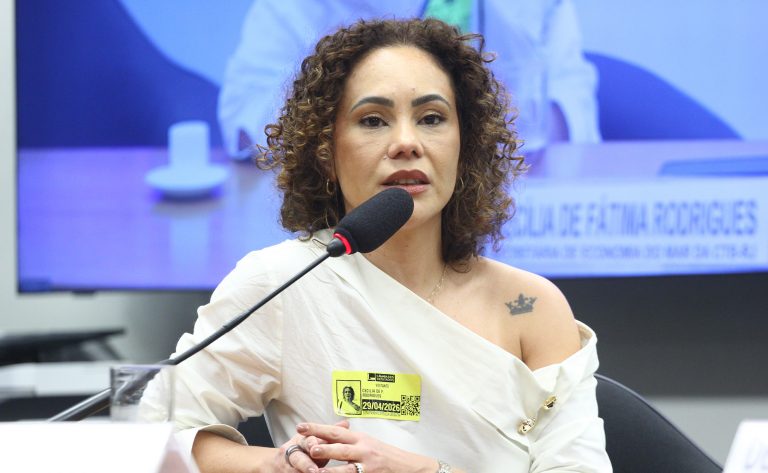 Trabalhadoras do setor marítimo pedem igualdade e valorização profissional