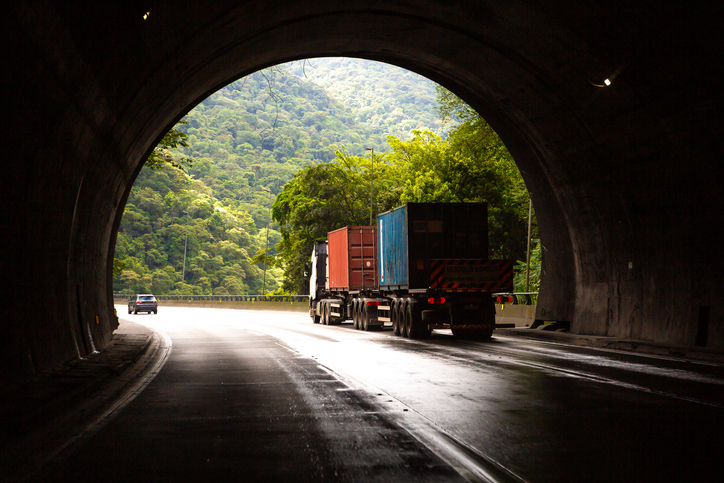 TST condena empresa por morte de motorista em explosão de combustível