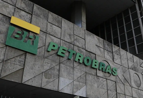 TST determina 80% do efetivo da Petrobras em atividade durante greve