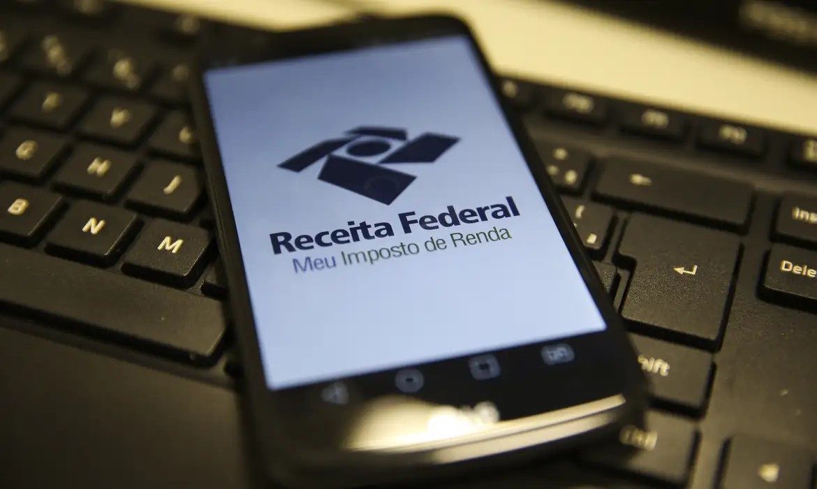 TST mantém penhora de 10% da restituição de IR de sócias para pagar dívida trabalhista
