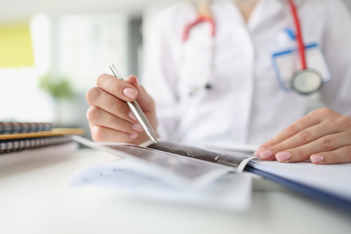 TST nega adicional de insalubridade máximo para ginecologistas de centro obstétrico