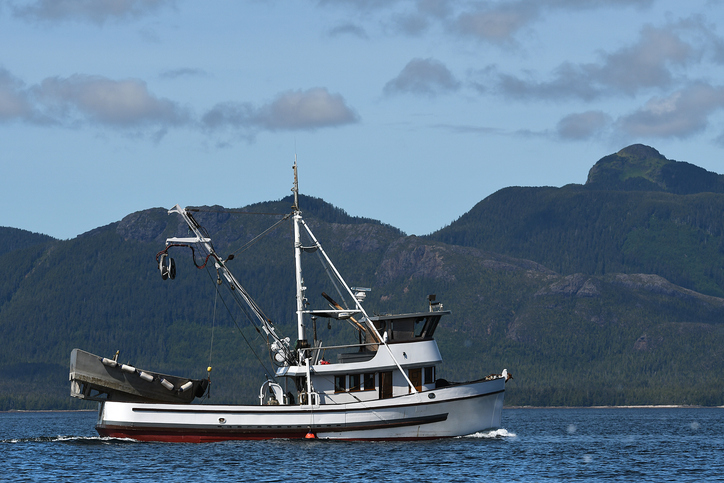 TST obriga empresas pesqueiras de SC a treinar tripulantes para salvamento