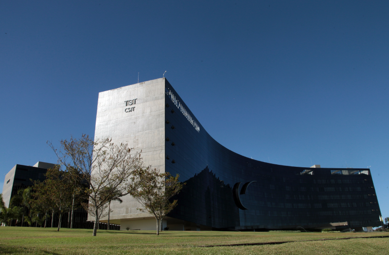 TST realiza sessão virtual para consolidar jurisprudência trabalhista em 68 temas